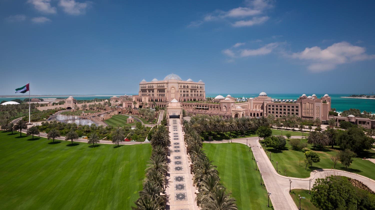 Emirates Palace: una joya de la hospitalidad en Abu Dabi